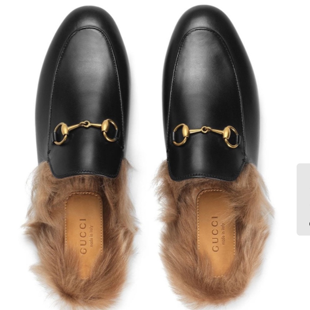Gucci back Leather Loafers with Gold Buckle